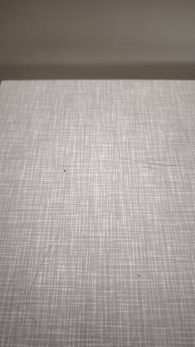 91809 Tavolino con base in ferro e piano in formica regolabile