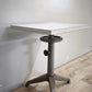 91809 Tavolino con base in ferro e piano in formica regolabile
