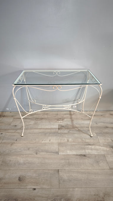 91839 Tavolo da esterno con base in ferro bianco e piano in vetro
