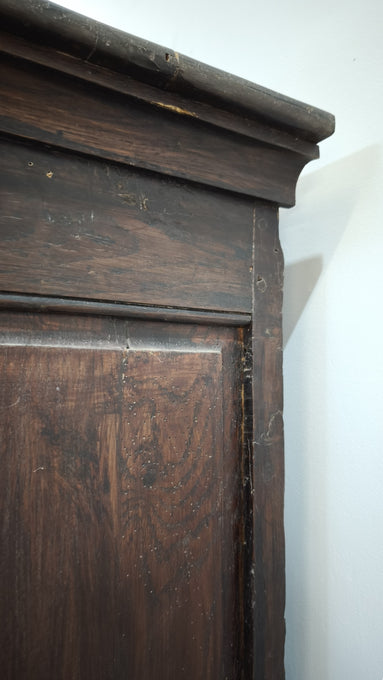 217 Armadio un'anta in legno massello