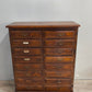 91854 Mobile archivio vintage in legno con 16 cassetti
