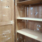 91876 Armadio due ante in legno con cassetto inferiore
