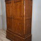 91876 Armadio due ante in legno con cassetto inferiore