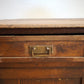 9188 Credenzina due sportelli in legno (da restaurare)