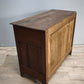 9188 Credenzina due sportelli in legno (da restaurare)