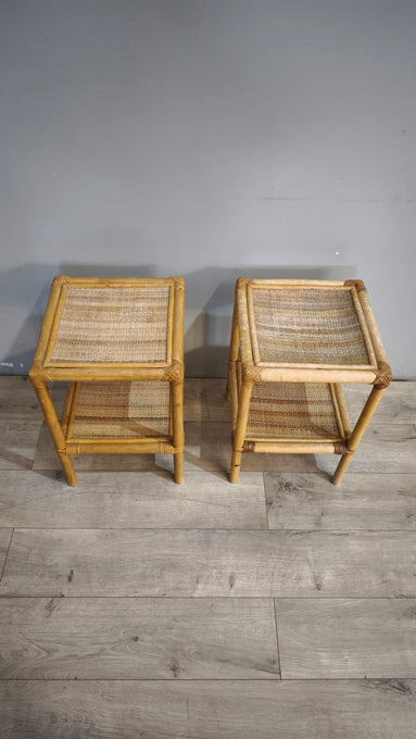 91831 Coppia di comodini in bambù