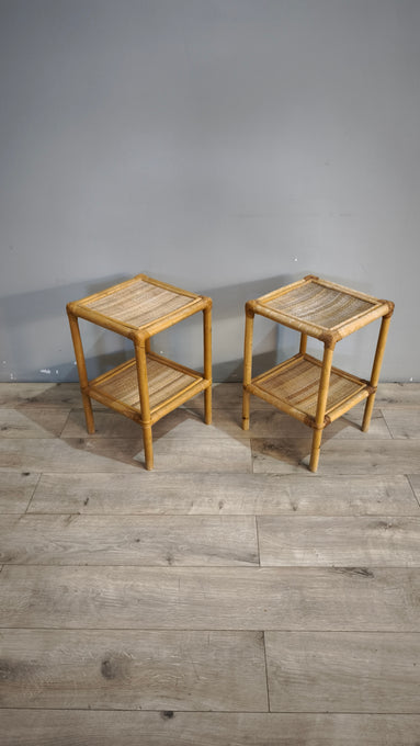 91831 Coppia di comodini in bambù