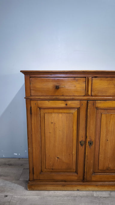 91941 Credenza in legno due cassetti e due sportelli