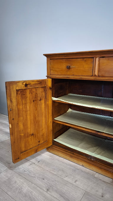 91941 Credenza in legno due cassetti e due sportelli