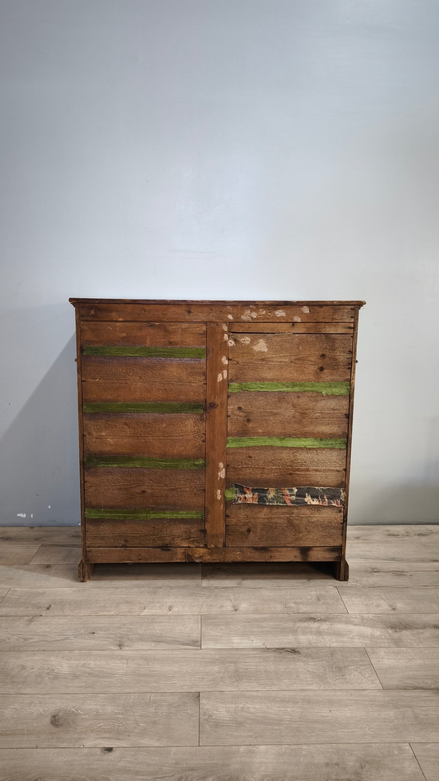 91941 Credenza in legno due cassetti e due sportelli