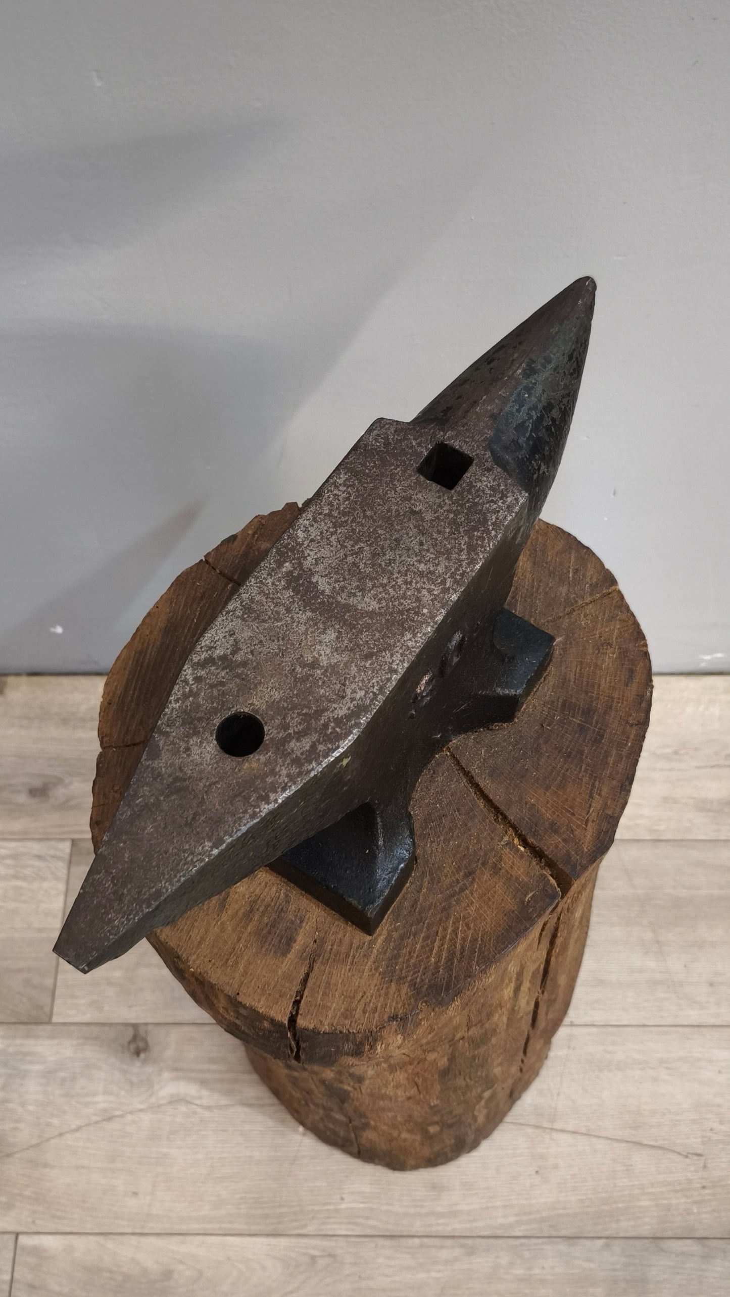 91973 Incudine 30 kili su ceppo in legno