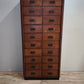91855 Mobile archivio vintage in legno con 20 cassetti