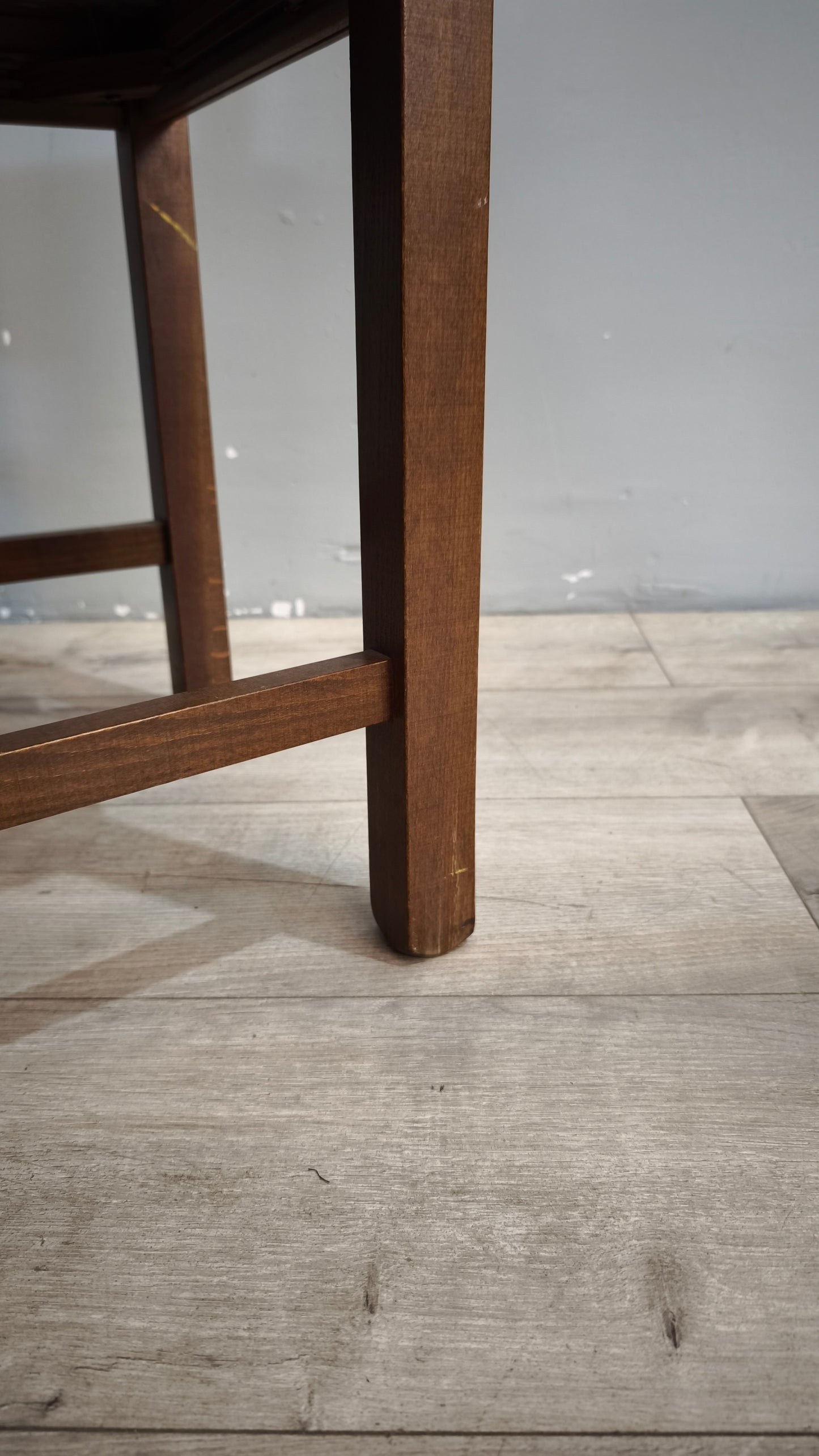 91999 Set n 6 sedie in legno