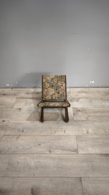 92000 Poggiapiedi in legno con tessuto a fiori