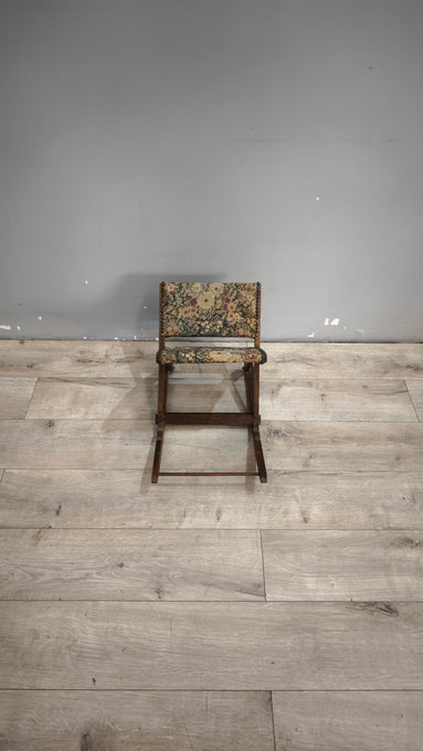 92000 Poggiapiedi in legno con tessuto a fiori