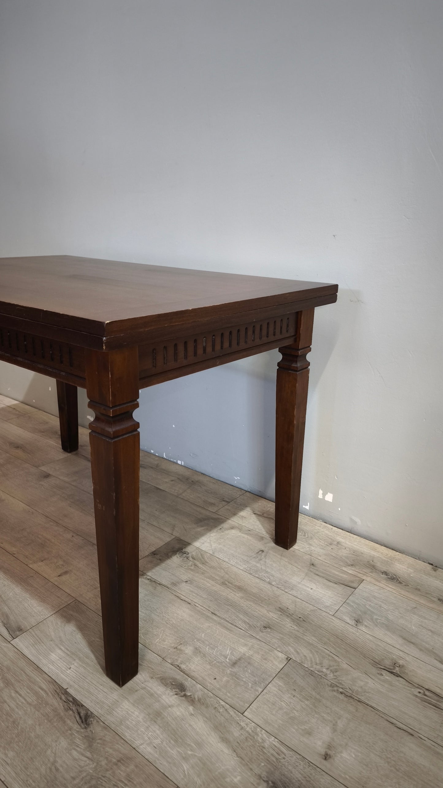 91997 Tavolo allungabile in legno con ali