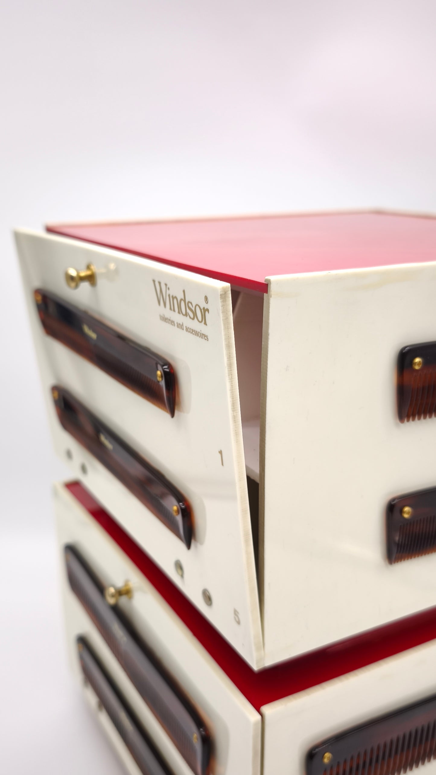 70545 Espositore vintage per pettini Windsor