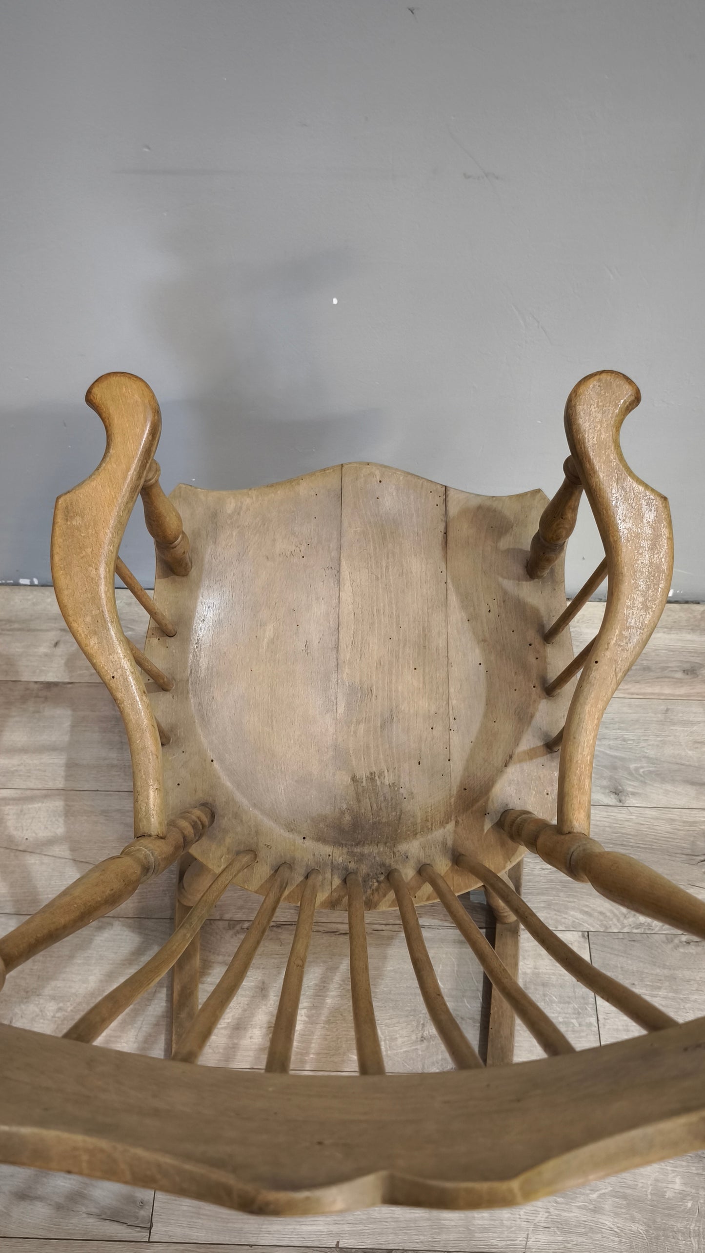 92054 Sedia a dondolo in stile country