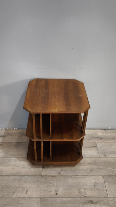 92056 Libreria inglese in legno con ruote