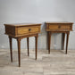 92058 Coppia di comodini in legno chiaro con gambe a spillo