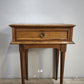 92058 Coppia di comodini in legno chiaro con gambe a spillo
