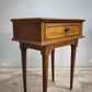 92058 Coppia di comodini in legno chiaro con gambe a spillo