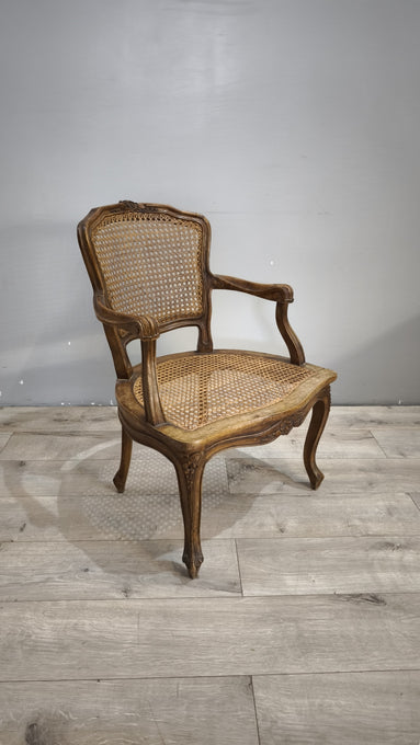 92055 Poltroncina in legno e paglia di Vienna