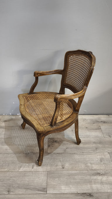 92055 Poltroncina in legno e paglia di Vienna