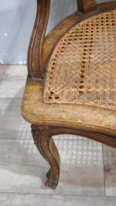 92055 Poltroncina in legno e paglia di Vienna