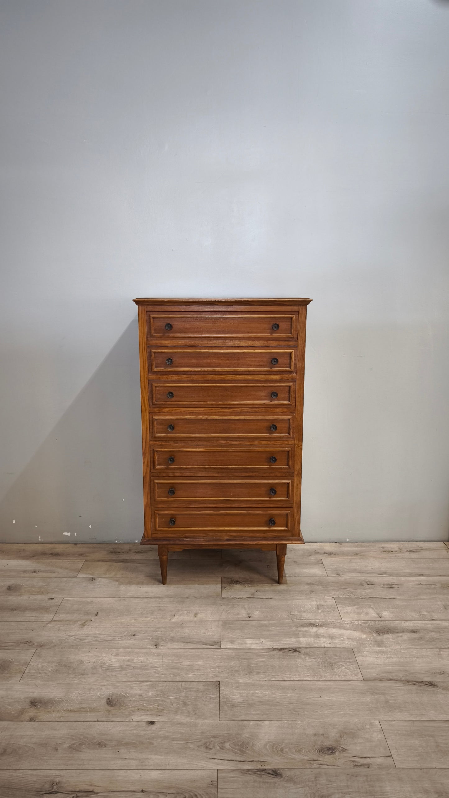 92051 Settimino impiallacciato in legno chiaro