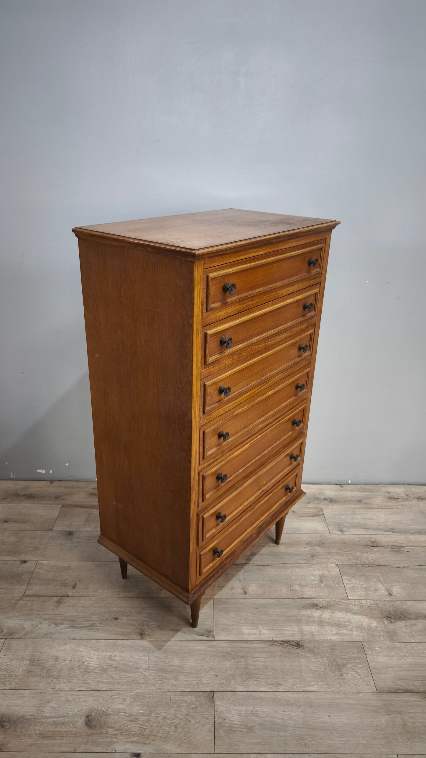 92051 Settimino impiallacciato in legno chiaro