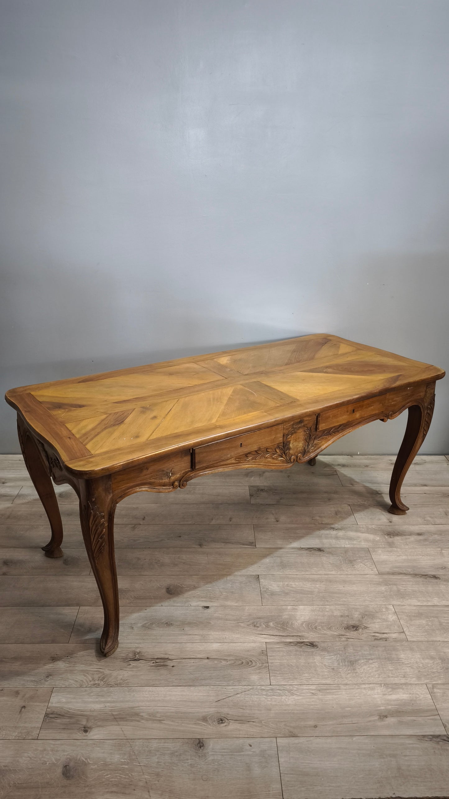 92026 Tavolo allungabile stile provenzale  in legno massello