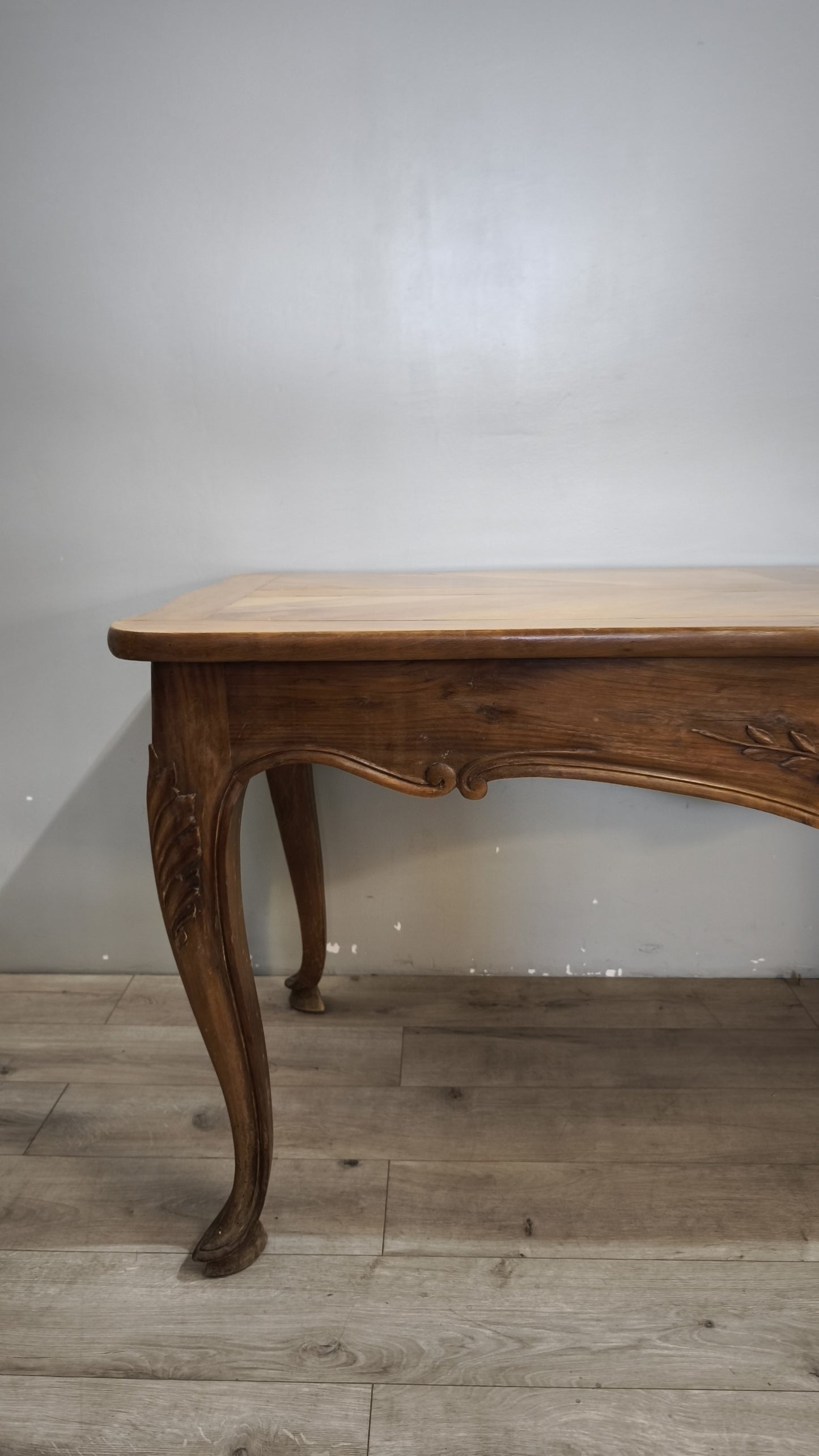 92026 Tavolo allungabile stile provenzale  in legno massello