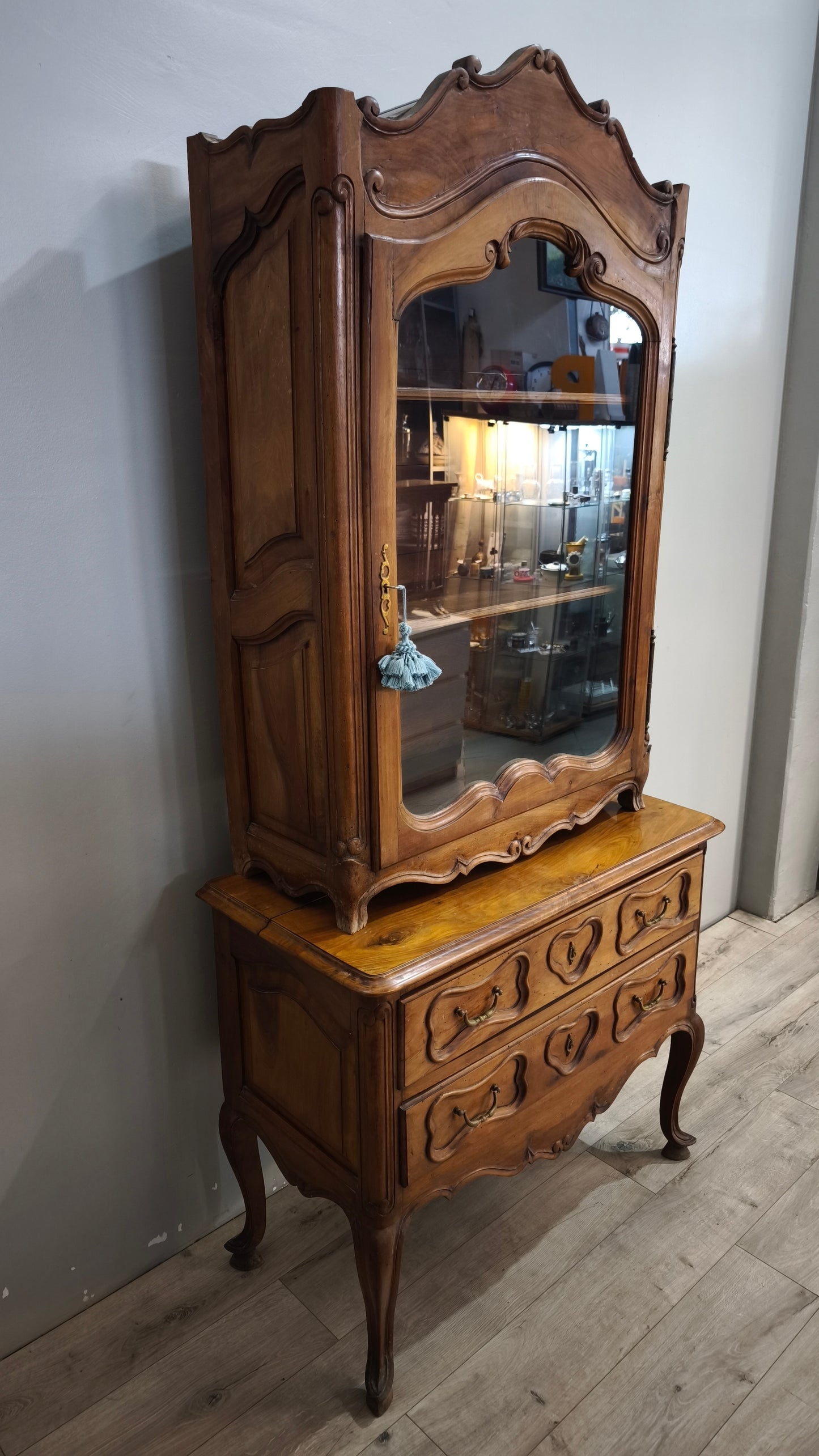 92029 Vetrina in legno stile provenzale