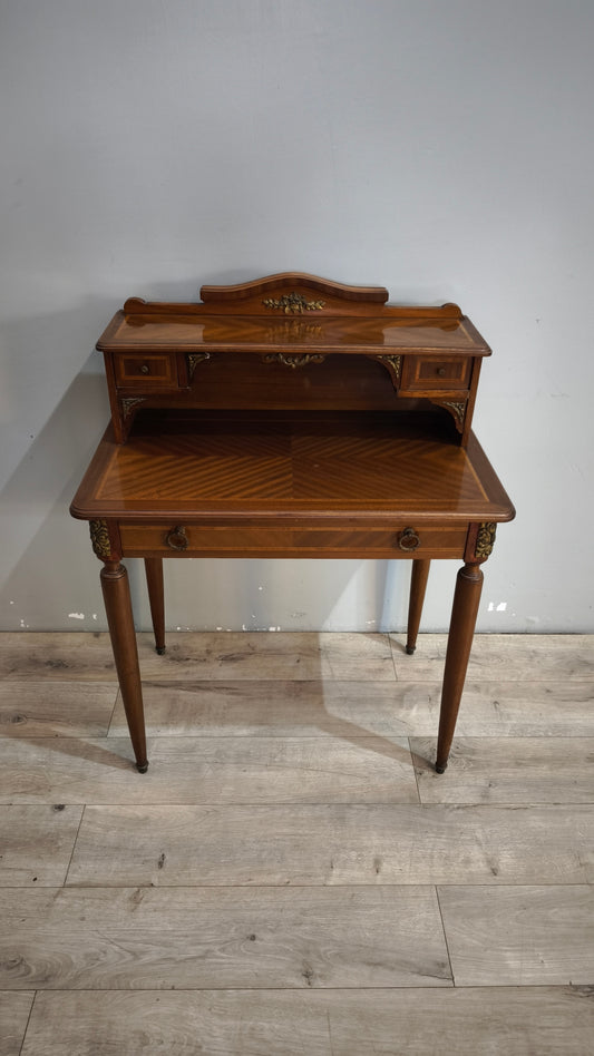 92018 Scrittoio filettato in legno