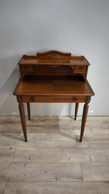 92018 Scrittoio filettato in legno