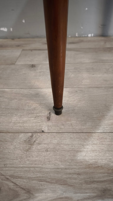 92018 Scrittoio filettato in legno