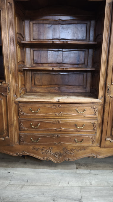 92041 Credenza in legno tre ante con cassetti centrali