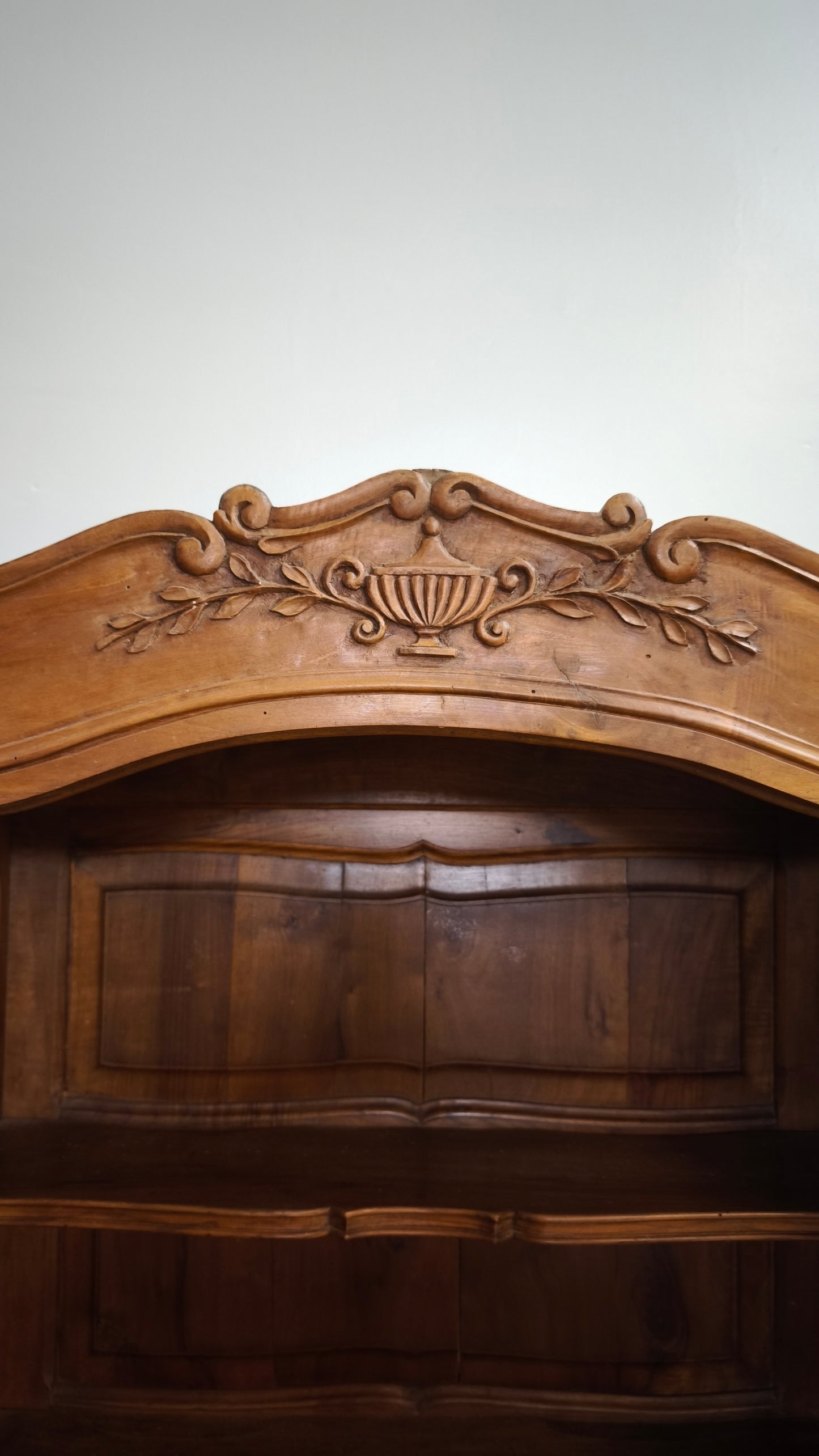 92041 Credenza in legno tre ante con cassetti centrali
