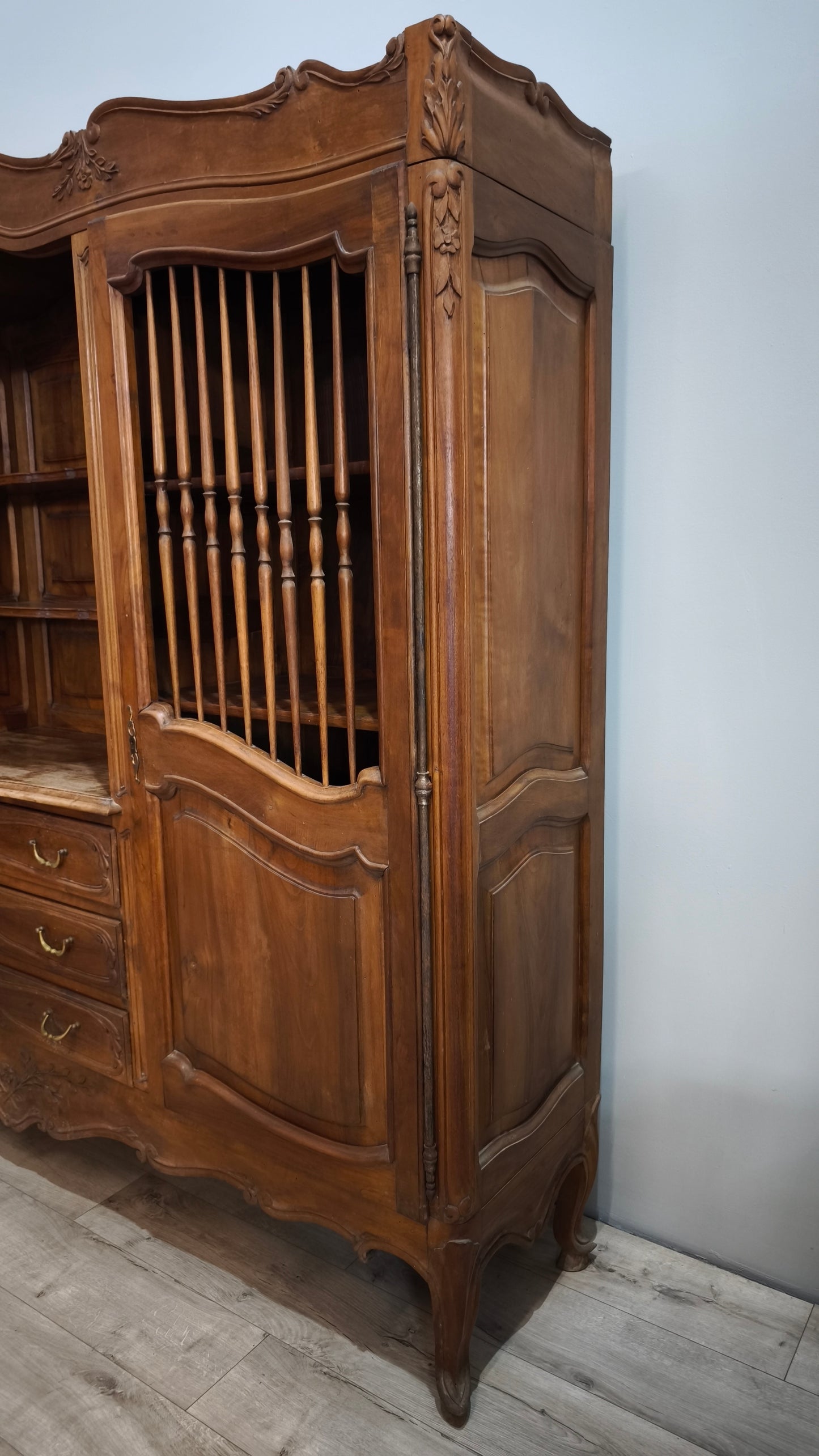 92041 Credenza in legno tre ante con cassetti centrali