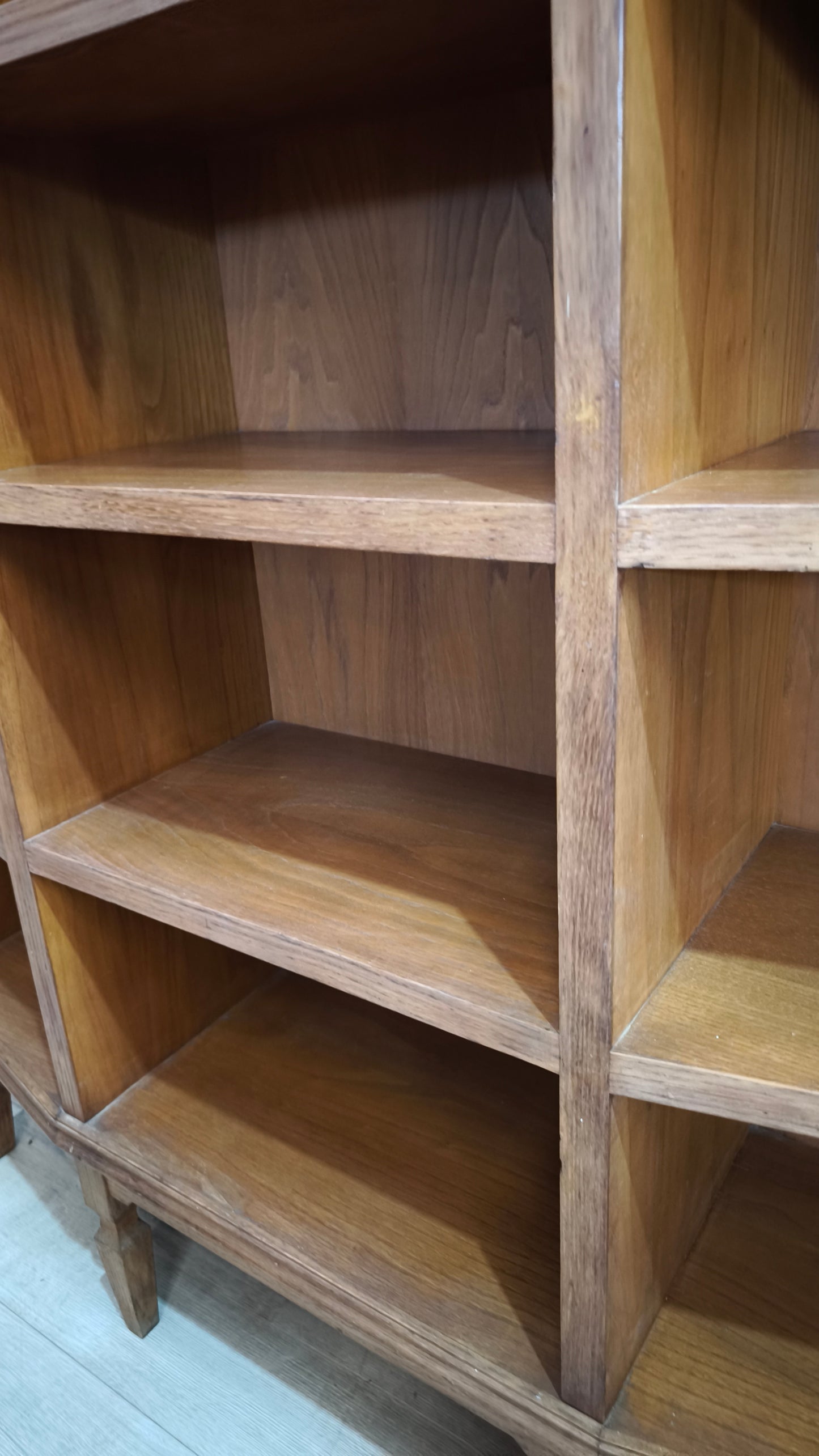 92077 Libreria bassa a cubi tre ripiani