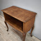 92048 Mobiletto da ingresso in legno con gambe a sciabola