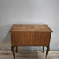 92048 Mobiletto da ingresso in legno con gambe a sciabola
