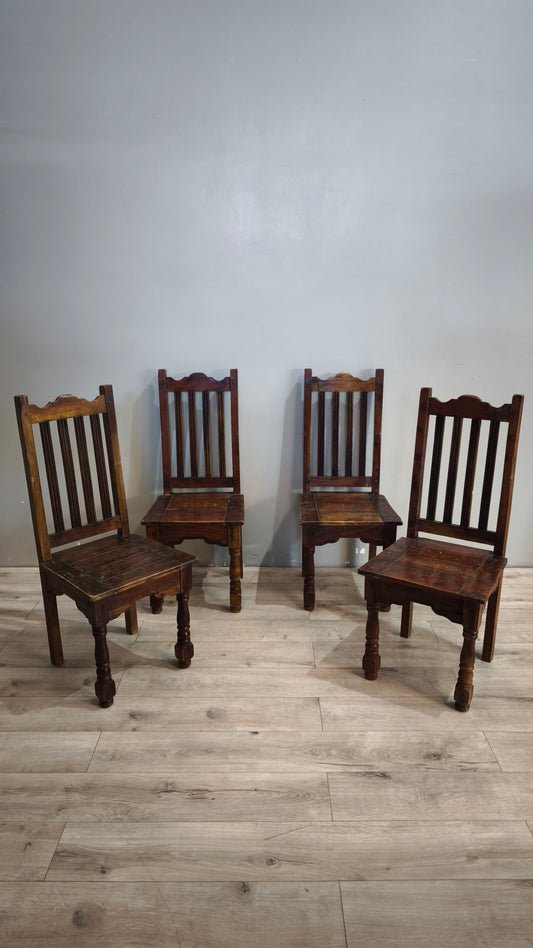 92109 Set n 4 sedie in legno massello