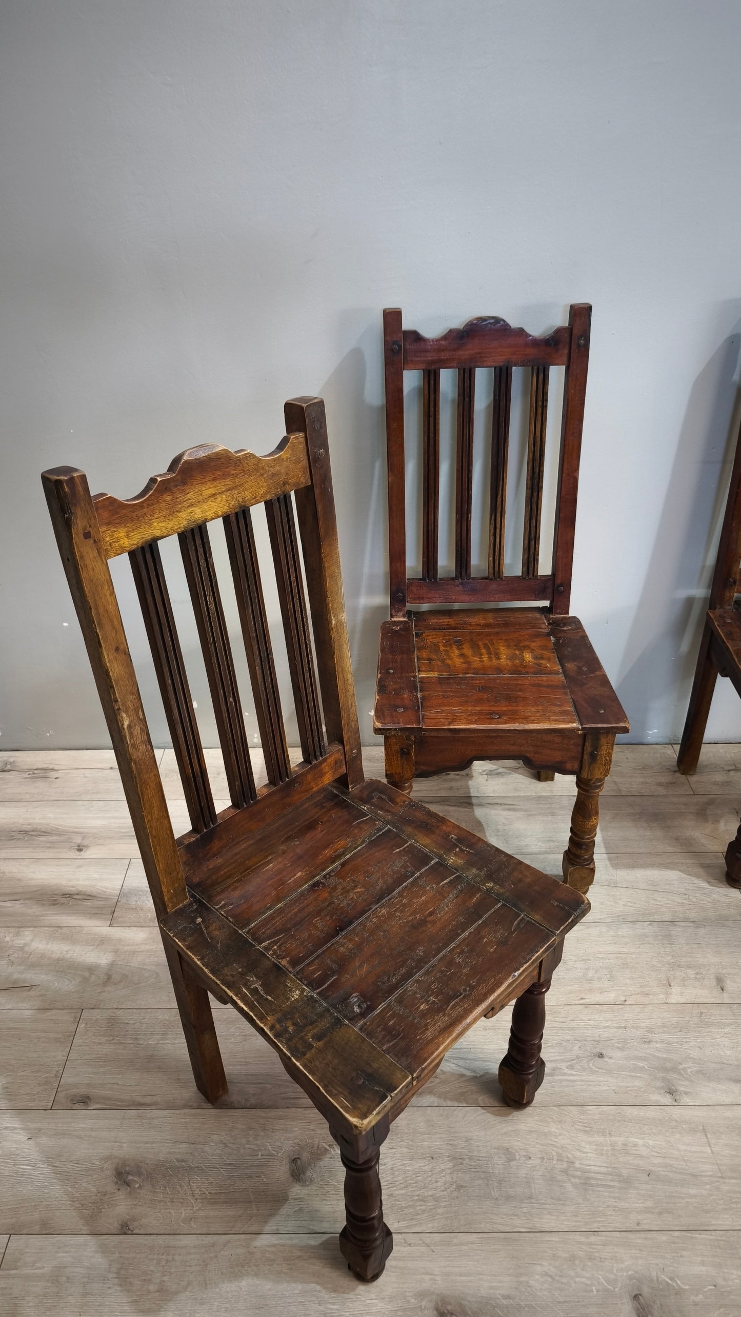 92109 Set n 4 sedie in legno massello