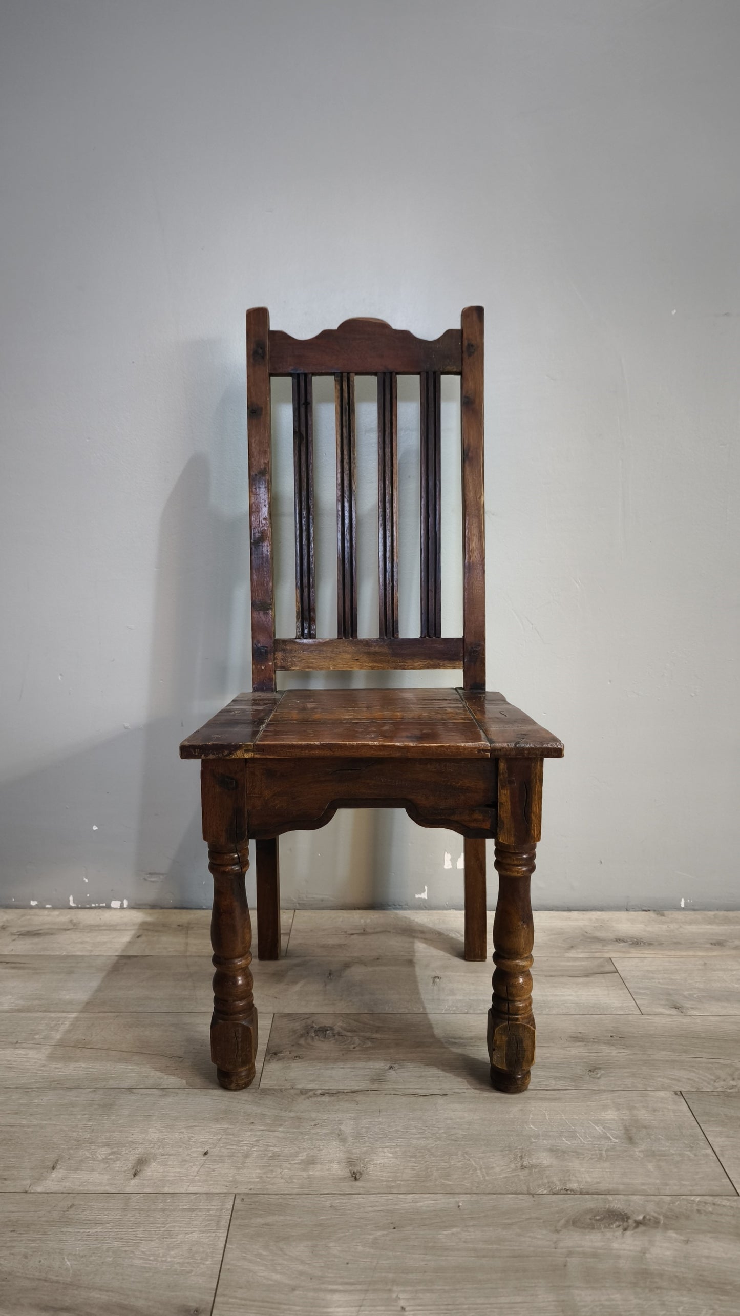 92109 Set n 4 sedie in legno massello
