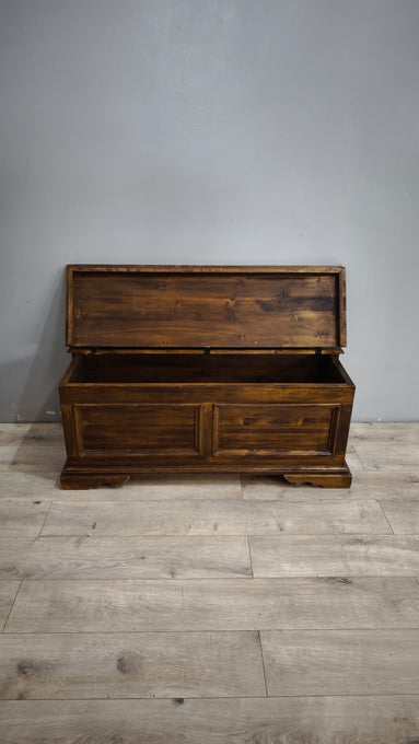 92110 Cassapanca in legno
