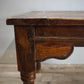 92108 Tavolo in legno massello con piano rettangolare