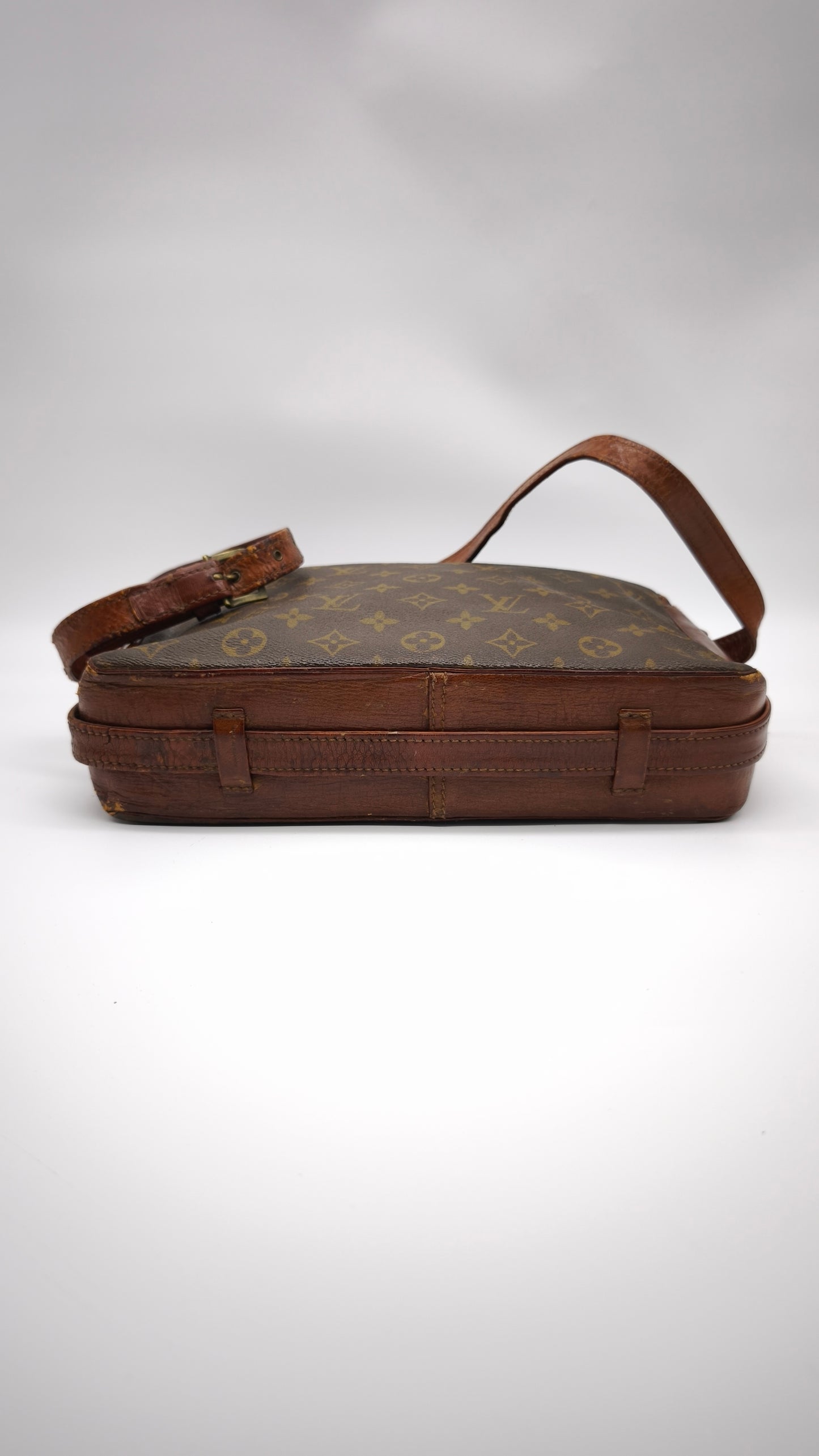 92158 Borsa tracolla Louis Vuitton anni '70 in pelle