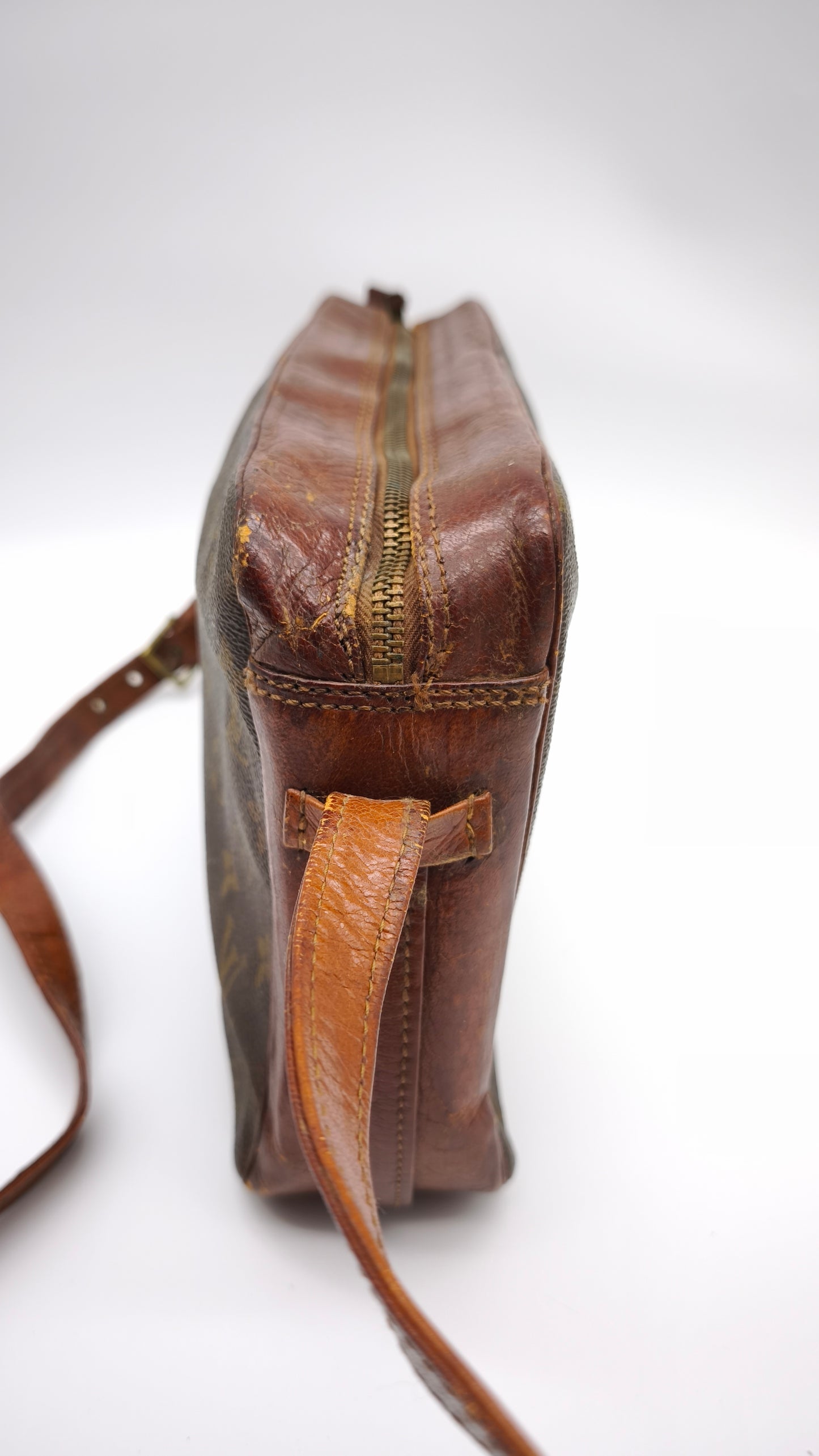 92158 Borsa tracolla Louis Vuitton anni '70 in pelle